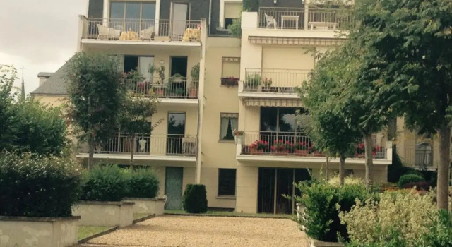 Joli Appartement à Montargis, Buchen Sie Ferienwohnung Montargis 