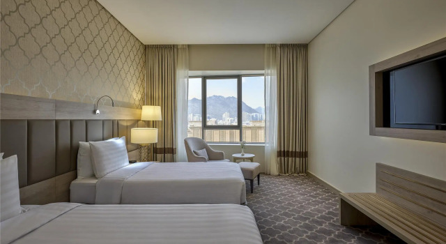 Номер семейный с 2 комнатами DoubleTree by Hilton Makkah Aziziyah
