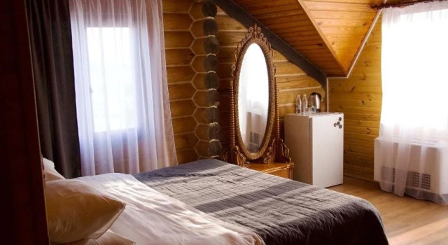 Hotel Fregat, Buchen Sie Gasthaus Kiew Kyiv Region