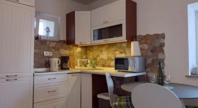 Apartman Kristina, Prenota Appartamento Hotel a Isole Quarnerine con parcheggio, Parcheggio