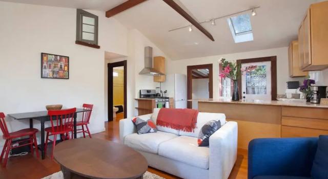 Коттедж Curtis Cottage · Berkeley Cottage, comfy, stylish, good wifi