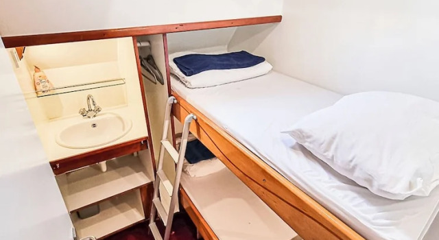 Четырёхместный номер Standard Neptune Boatique Hotel Amsterdam