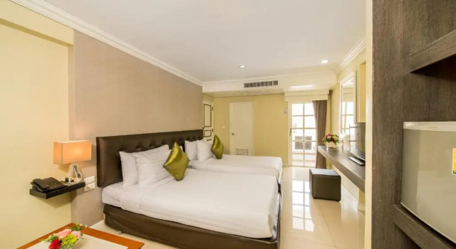 Двухместный номер Deluxe Niran Grand Hotel