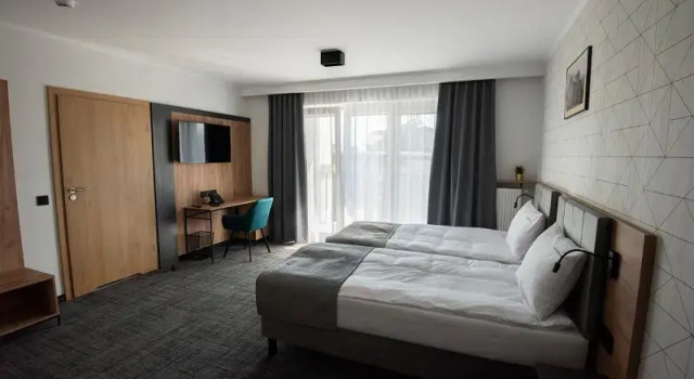 Апартаменты Executive с балконом и с видом на город Hotel Polonia PARK Medical Center & Spa Restauracja Polonia & SKY Bar
