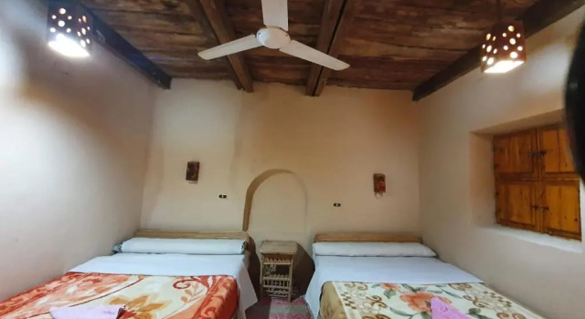 Трёхместный номер Standard с балконом и с красивым видом из окна Nour El Waha Hotel