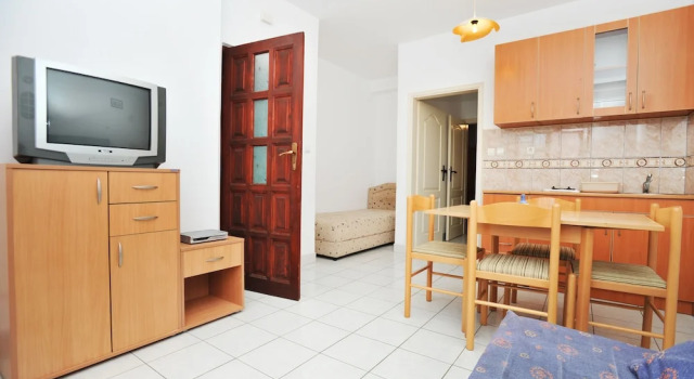 Apartmani Verde, Забронировать Отель Отели Округа Херцег-Нови 3 звезды, рядом с Пляж Лазур, 3*
