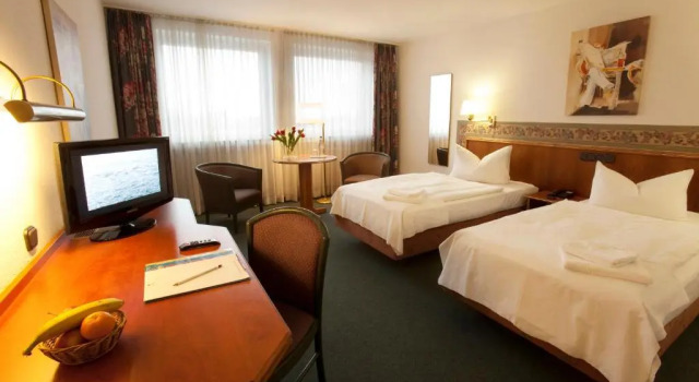 Двухместный номер Standard TOP Hotel Post Frankfurt Airport