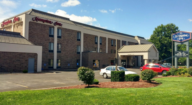 Hampton Inn Kansas City Blue Springs, Buchen Sie Hotel Blue Springs Missouri