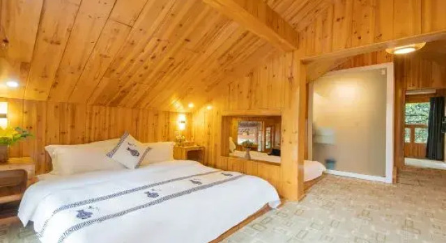 Suite the Spring Breeze Miles