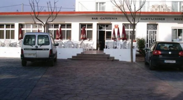 Bungalows Camping Ferrer, Book Campground Hotels in Azahar Coast with Parking, Parking