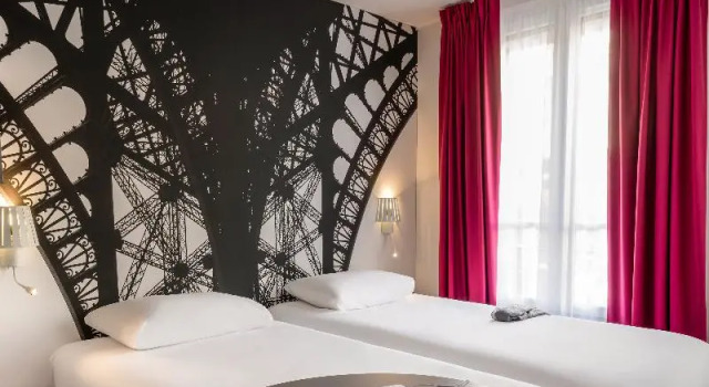 Люкс ibis Styles Paris Eiffel Cambronne