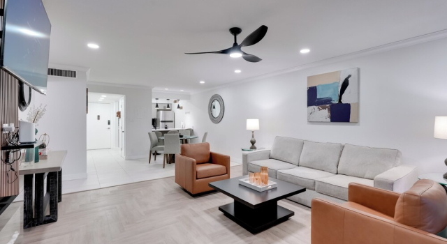Old Town Oasis! Modern Unit w/ Resort-style Pool