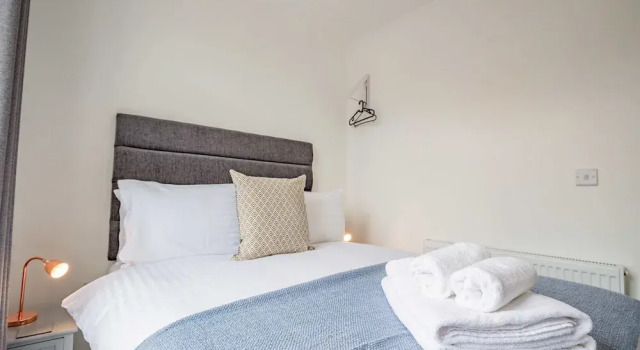 Host Stay Bromyard Flat 4, Забронировать Апартаменты/квартира Отели Вустер с парковкой, рядом с Worcestershire County Cricket Club, Парковка