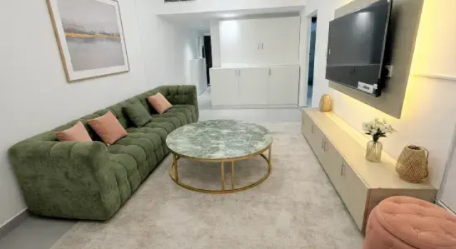 Кровать в общем номере (женский номер) Premium Stay in SBK Dubai - Female Only