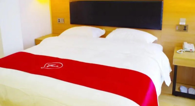 Thank Inn Hotel Liaoning Dandong Zhenxing District Harmonious Home, Buchen Sie Hotel Zhenxing Dandong