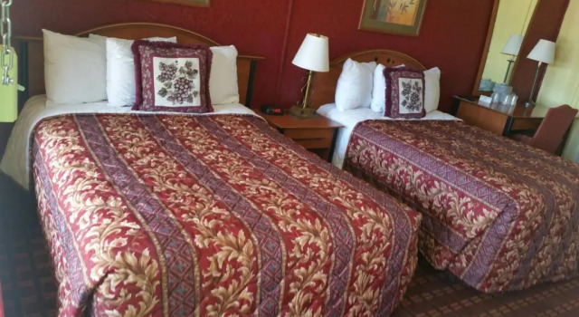 Palms Inn, Rezerwuj Hotel Hotele w Broward County z parkingiem, Parking