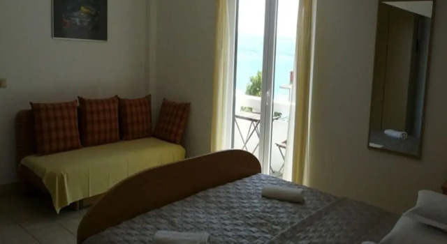 Ante - 200 m From sea - A5, Rezerwuj Hotel Hotele w Split-Dalmatia County z parkingiem, Parking