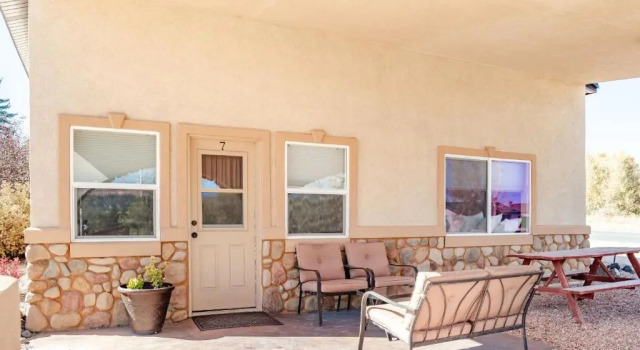 Люкс Mountain Ridge Cabins & Lodging Between Bryce and Zion National Park