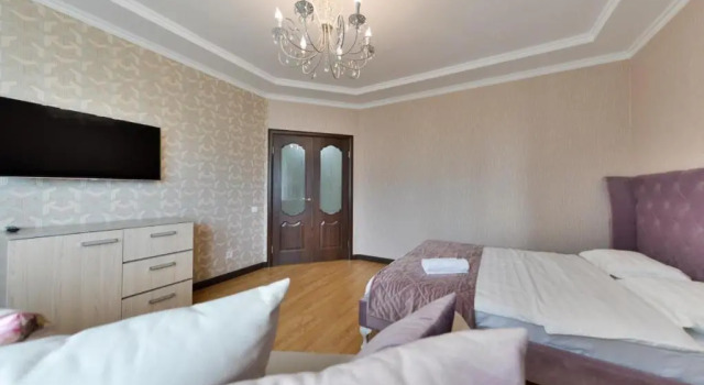 Aparment Lazurniy Kvartal