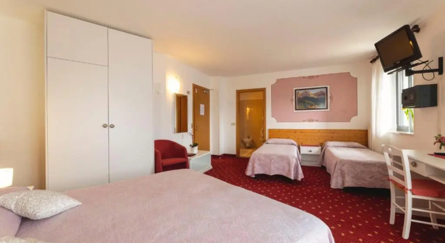 Семейный номер Standard Hotel Castel Mani