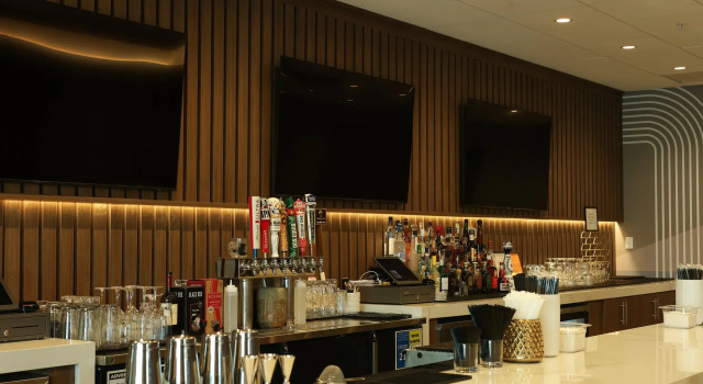 Holiday Inn Osceola by IHG, Boek Hotel Hotels in Missouri met zwembad, Zwembad