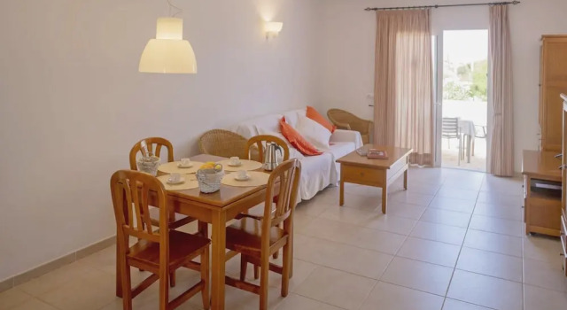 Cavall de Llevant - Formentera Break, Book Hotel Es Calo Formentera