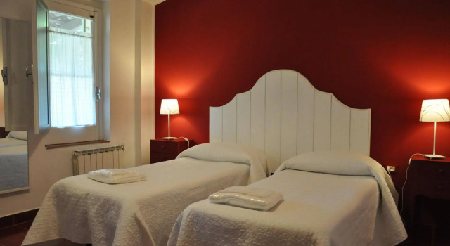 Agriturismo Roccadia, Забронировать Фермерский дом Фермерские дома Карлентини, Фермерский дом