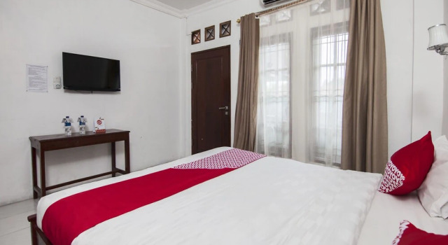 Penginapan Fergael by OYO Rooms, Prenota Hotel Hotel a Pematangsiantar con parcheggio, Parcheggio