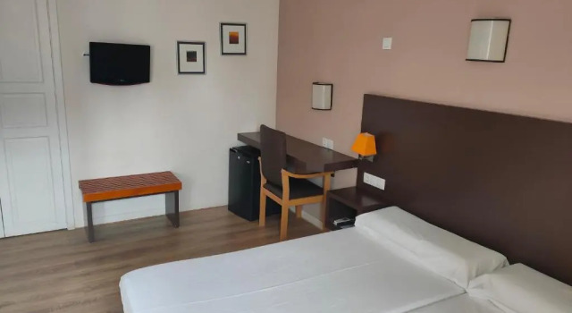 Четырёхместный номер Standard Hotel Arrope