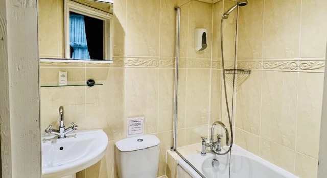 Suite cu balcon Ascot House Hotel