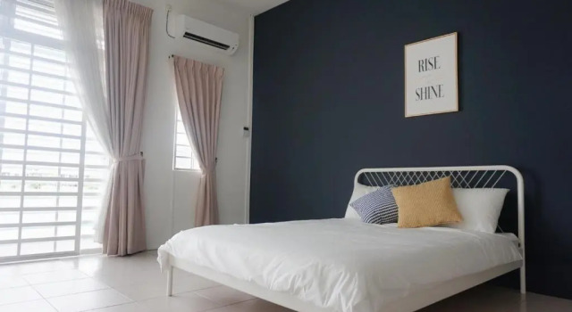 E's Suite- Homestay that fits 8 pax comfortably.