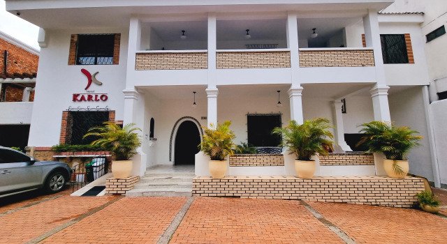 Hotel Karlo