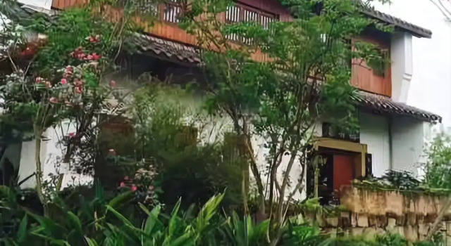 Guesthouse Hotel, Rezervasyon Otel Zigong Sichuan