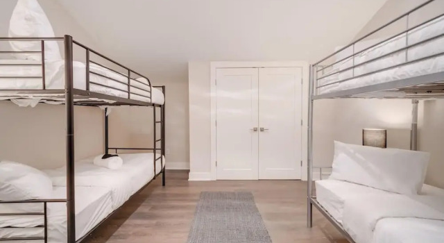 Апартаменты с 3 комнатами Jurny - Vanderbilt West End Luxury Flats