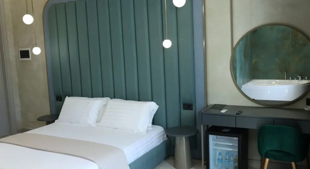 Двухместный номер Deluxe с балконом и с видом на море Comfort Suites