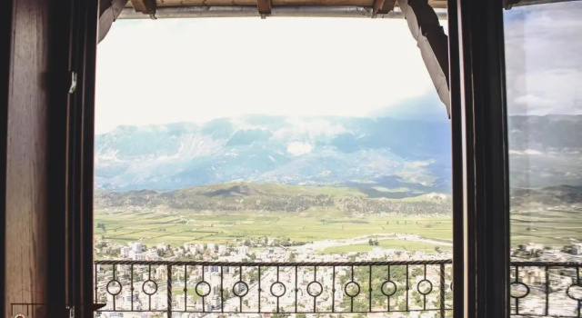 Люкс KERCULLA Resort