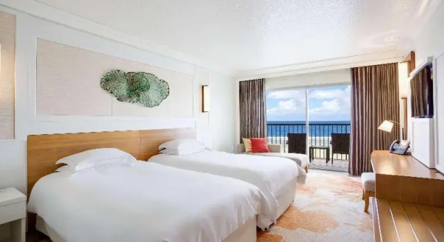 Двухместный клубный номер Standard с балконом Hilton Guam Resort & Spa