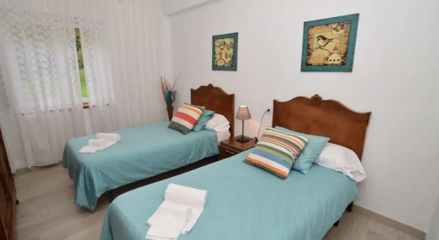 Семейные апартаменты с 4 комнатами с видом на сад House in Isla, Cantabria 103662 by MO Rentals