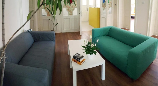 Avocado Hostel, Забронировать Хостел Варна Варненская область, рядом с Пляж Буните