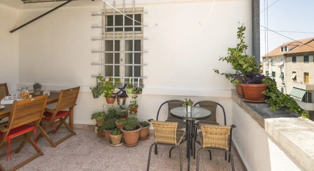 Апартаменты с балконом Apartment Dinka with terrace