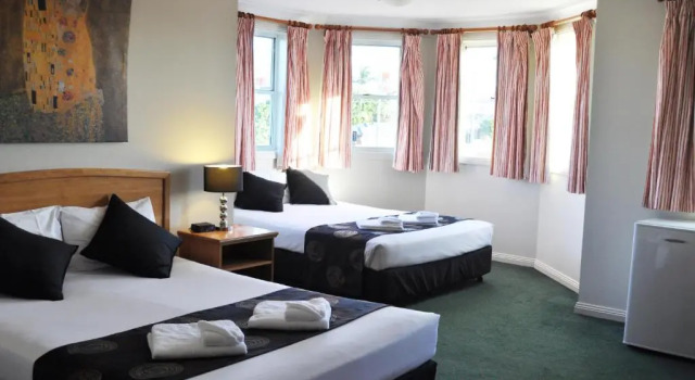 Семейный номер Standard Meadowbrook Hotel Brisbane