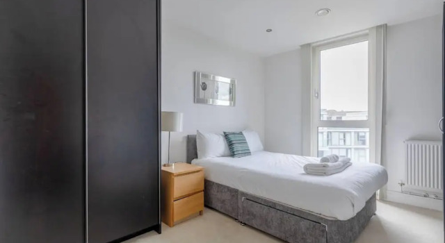 Sleek & Sunny 1BD Flat Near Greenwhich - Deptford!, Забронировать Апартаменты/квартира Апартаменты Лондона, рядом с Церковь Святого Николая, Апартаменты/квартира