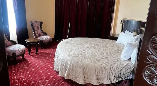 Номер Superior Tafaria Castle & Center For The Arts