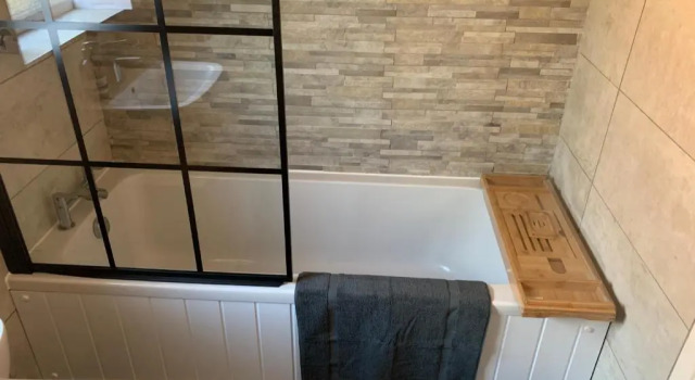 Коттедж Impeccable Bungalow in Fair Oak, Hampshire
