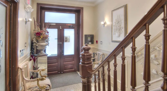 Chateau St-Marc, Rezervovat Hotel Montreal Quebec