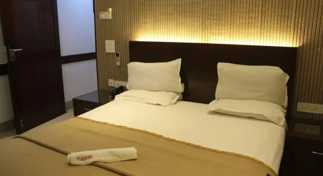 Flourish Inn Saket opposite Max Hospital