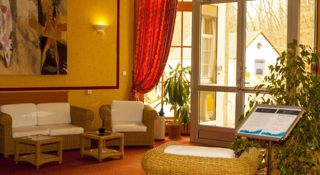 Grand Hotel Thermal, Varaa Hotelli Hotellit Creuse pysäköinnillä, Pysäköinti