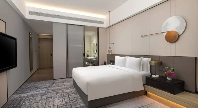 Двухместный номер Standard Crowne Plaza Jiangmen Binjiang by IHG