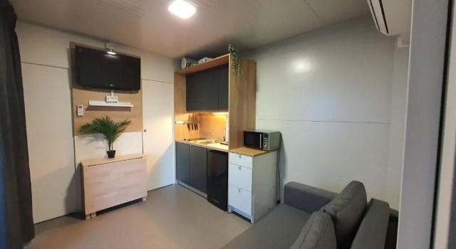 Tavio mobile house Kolpa, BIG BERRY, Metlika, Reserva ahora Hotel Hoteles en Dolenjska con desayuno, Desayunos