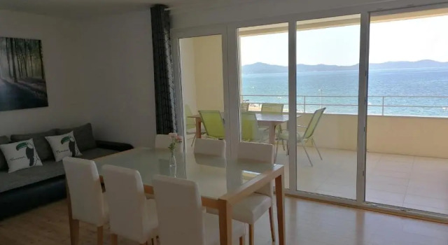 Апартаменты Deluxe Apartments Villa Ema